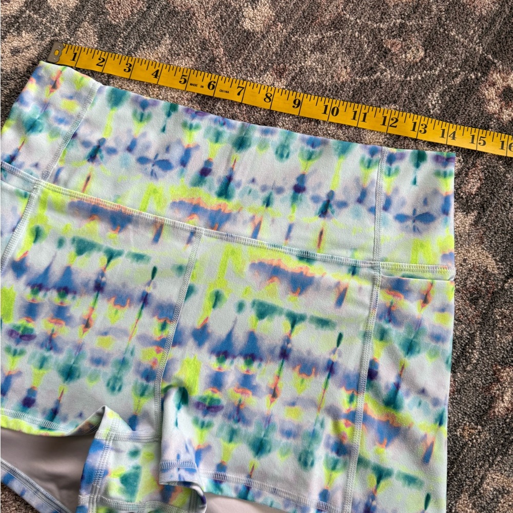 Fabletics Oasis PureLuxe High-Waisted 2'' Short - Picture 9 of 9